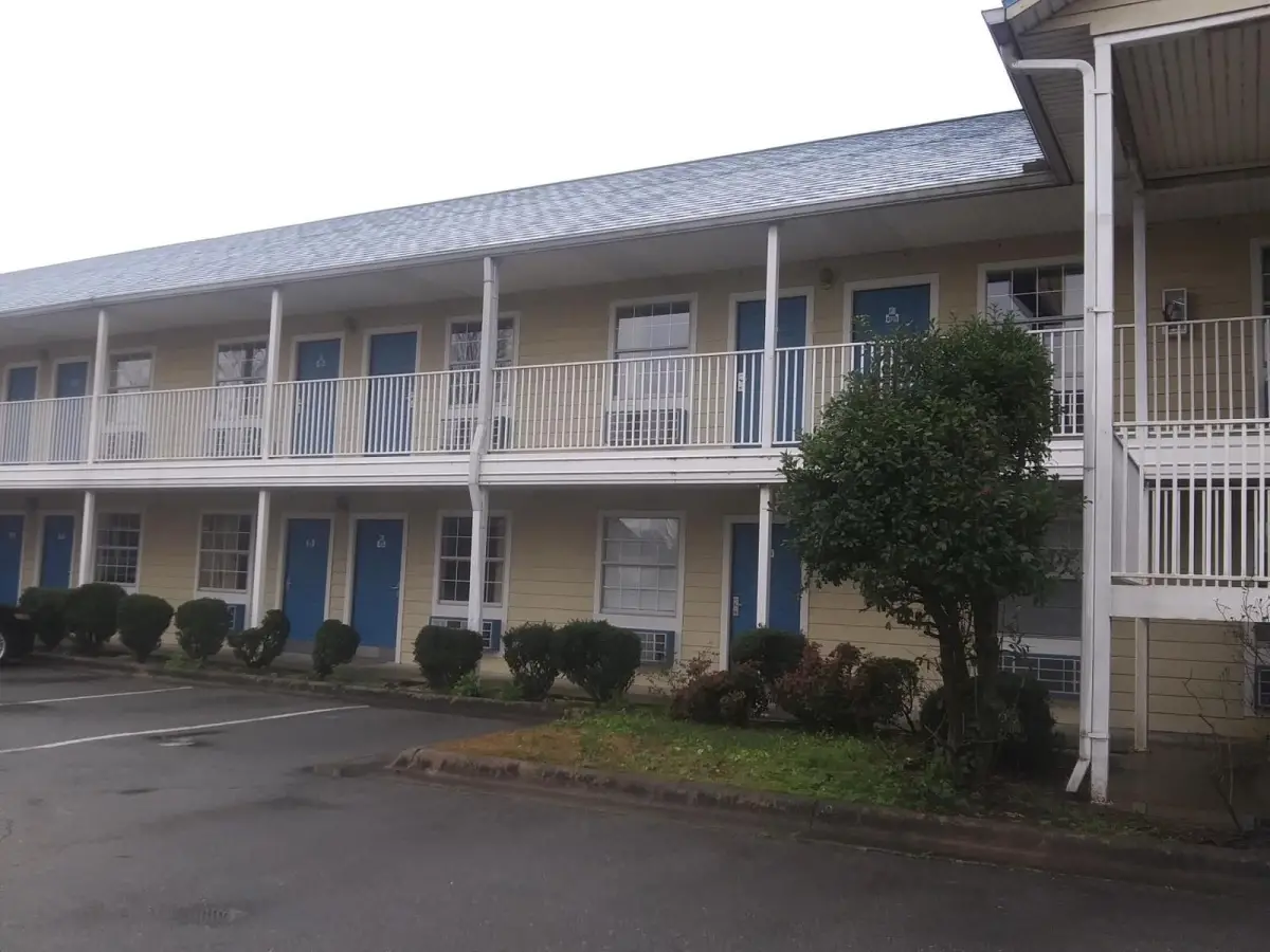 El Rancho Motel 5